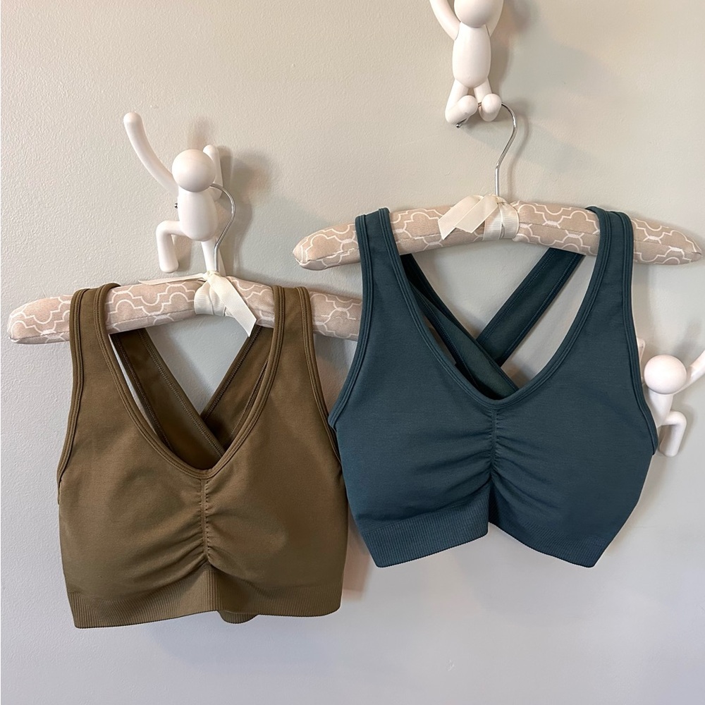Alphalete Crossback sports bras - medium